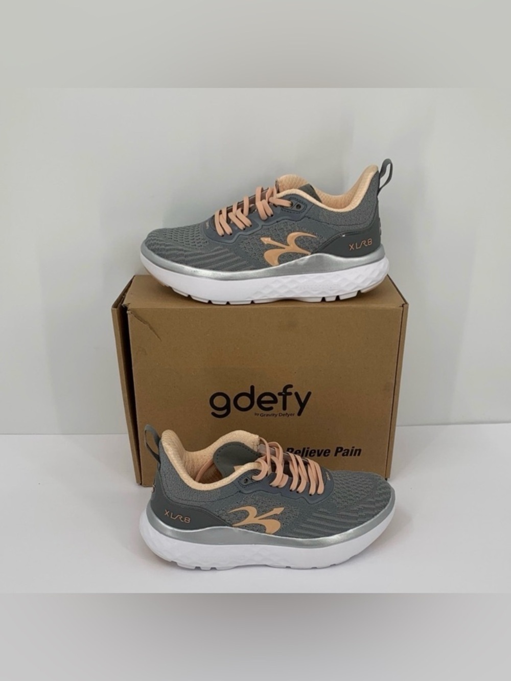 GDefy Gravity Defyer running shoe sneaker gray white VersoCloud women new 7.5 XW